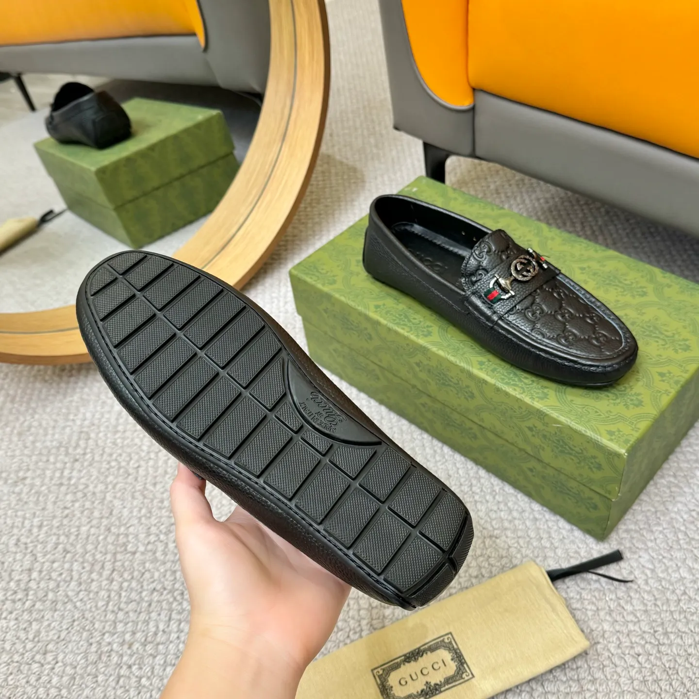 Men's shoes 💰420 (Yangli) Gucci* - the top version of Gucci classic beanie shoes! It is made of imported original cowhide and has a comfortable first layer of sheepskin lining! Original wear-resistant rubber outsole! High quality products! Size 38-46, with shoe dial, cloth bag, card